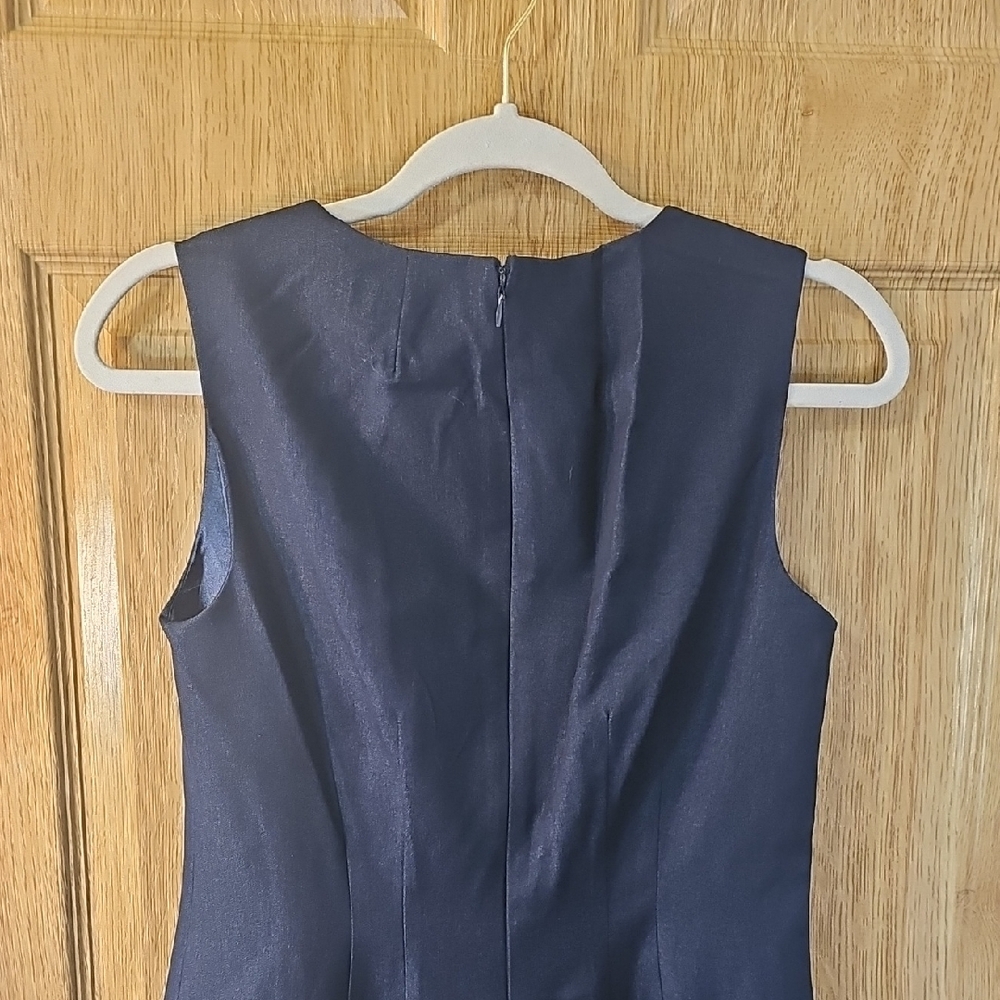 T Tahari Classic Black Midi Dress - Picture 12 of 13